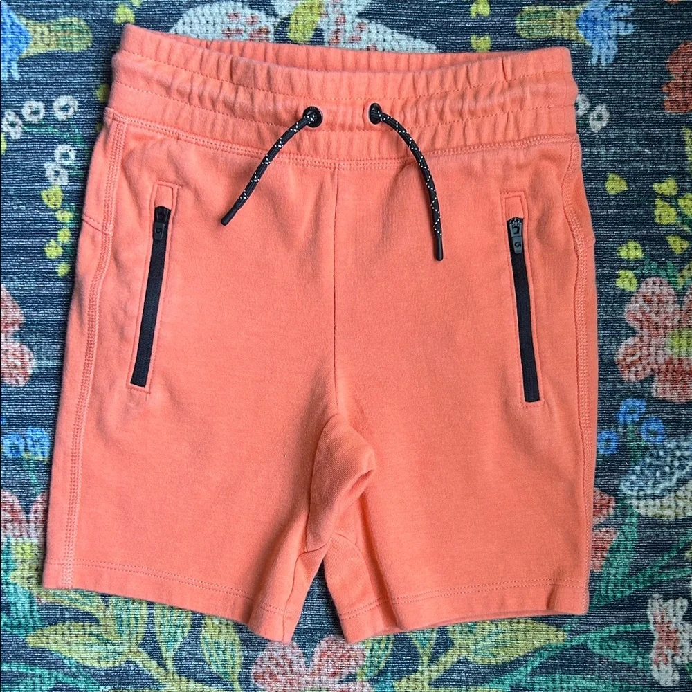 Gap Fit Boys Orange Tech Sweat Shorts, Size Small (6-7)